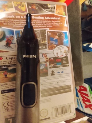 Philips NT3650/16 Trimmer for Nose, Eyebrows, Ears like new