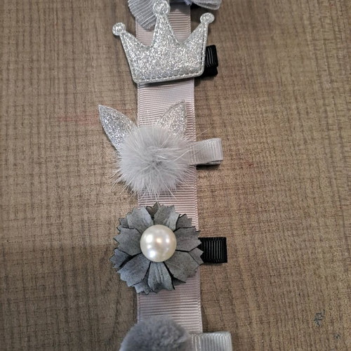 Hair clips new, set of 14 with ribbon
