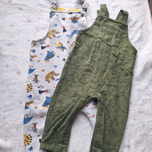 Joggers used for 2 years old, pack of 2