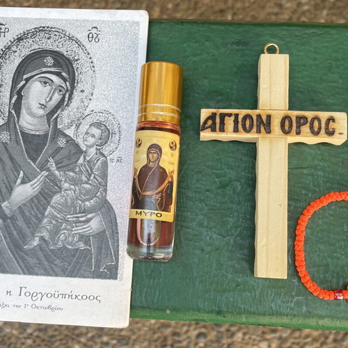Gift set for August 15 with Athos prayer rope, myrrh, wooden cross, and pendant