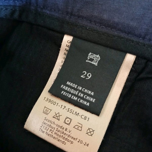 Scotch & Soda shorts like new, size 29, dark blue