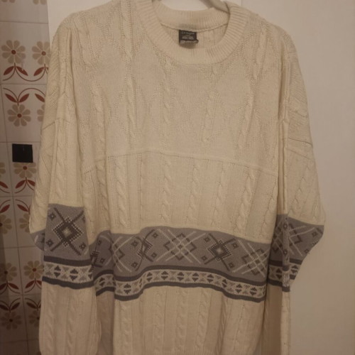 Men's sweater used XL cream with light gray details