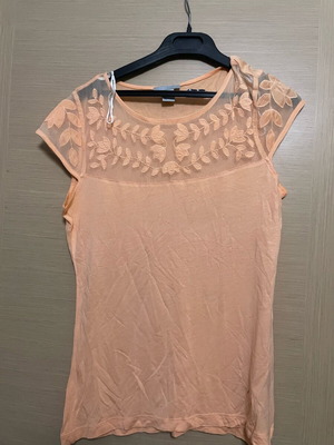 H&M short-sleeve blouse like new, beige orange with lace size M