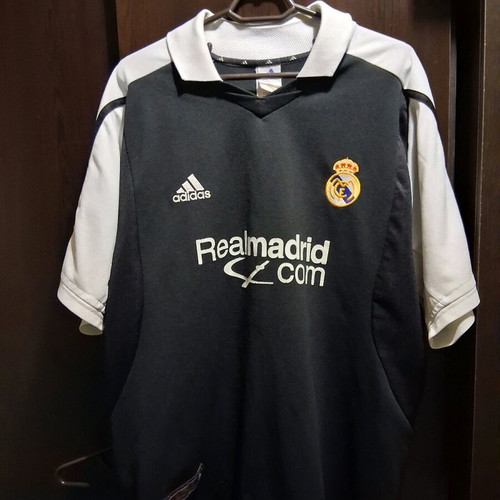 Real Madrid Away Jersey size Medium like new authentic