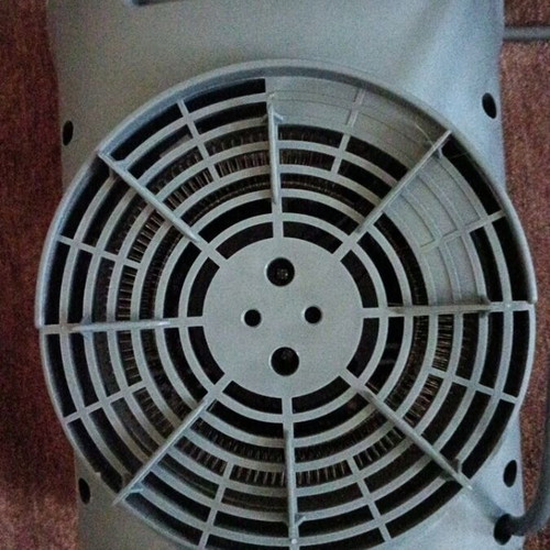 LFH-18 2000W fan heater like new, ideal for small spaces