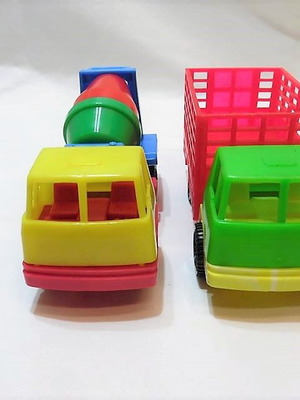 Aper Toys колички употребявани, комплект от 2, произведени в Гърция