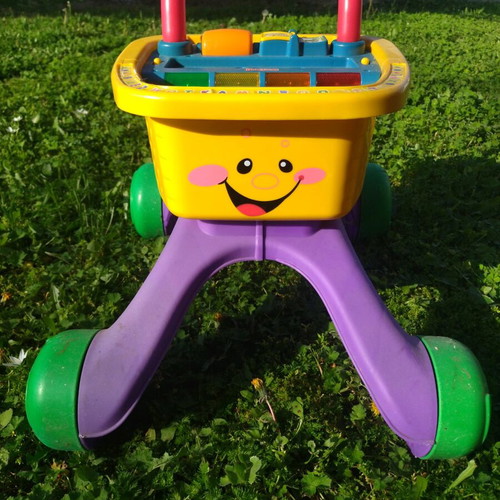 Fisher-Price Laugh & Learn 4-in-1 Snack Cart Walker like new