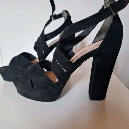 Stefania leather women's shoes like new, size 39, 12cm heel
