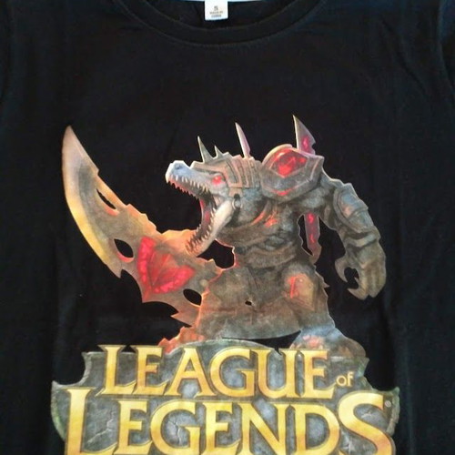 League of Legends (LOL) T-shirt used, size S, black