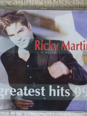 Ricky Martin Greatest Hits CD used, latin
