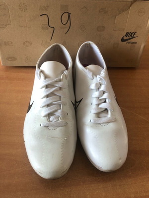 Branded women's shoes like new, size 39