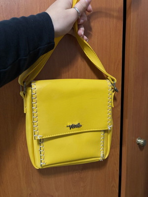 Verde shoulder bag used, yellow