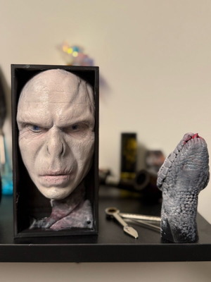 Realistic Voldemort Bust Harry Potter collectible new