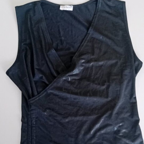 Blouse with unique design like new, black