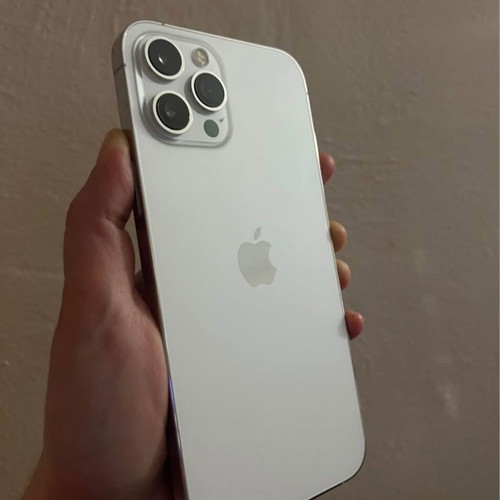 Iphone 12 Pro Max 128GB σαν καινούργιο με θήκη και καλώδιο φόρτισης