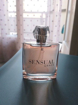 Sensual Grace Eau de Parfum 50 ml new women's powder fragrance