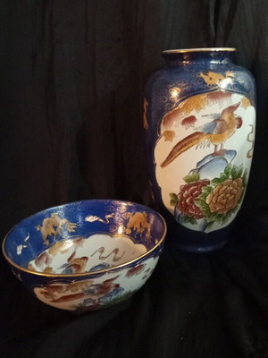 Vintage porcelain set Royal Satsuma vase and bowl cobalt and gold like new