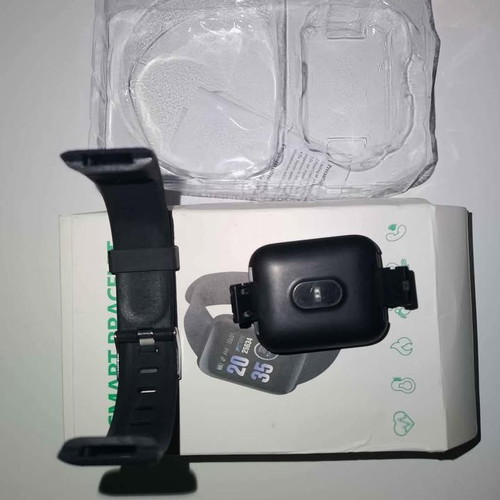 Smart watch new without charger