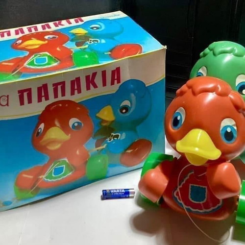 Apergis Ta Papakia 1970s toy new with friction sound