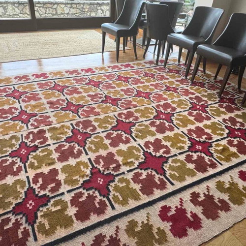 Vintage Kilim rug, wool and cotton, traditional design