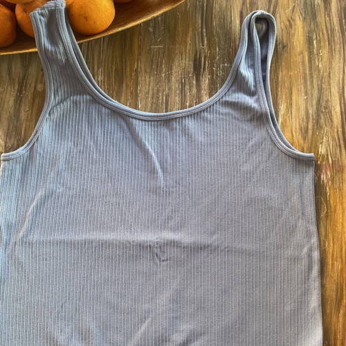 H&M Blue Fitted Top like new, size Large
