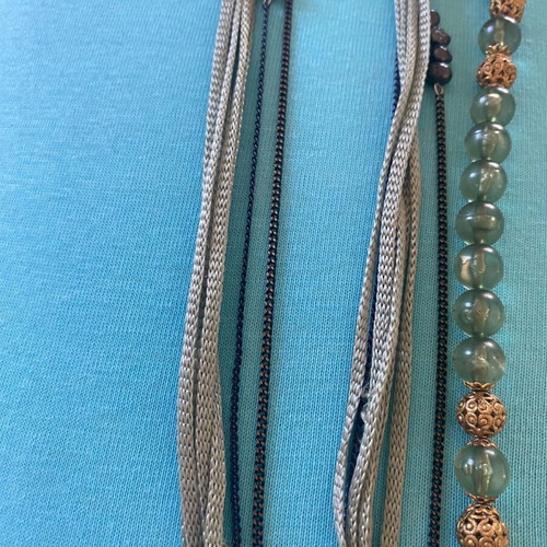 Necklaces like new, set of 3 pieces