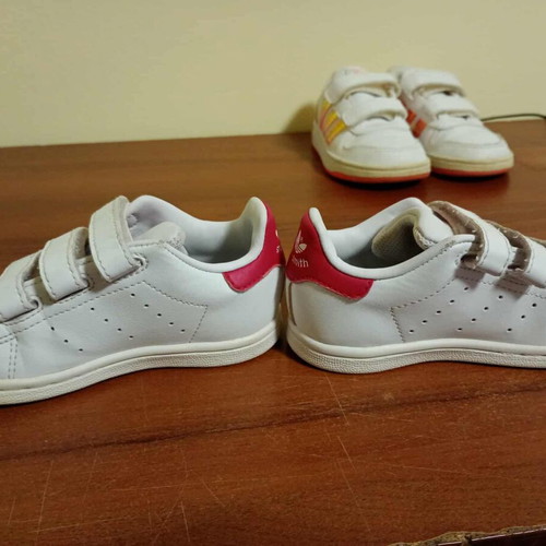 Adidas Stan Smith kids shoes like new, size 24
