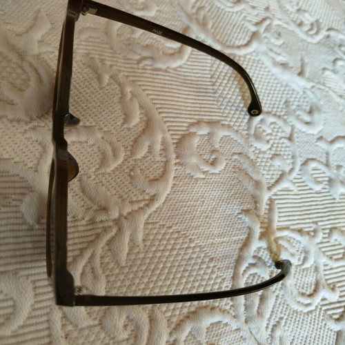 Sunglasses olive green like new