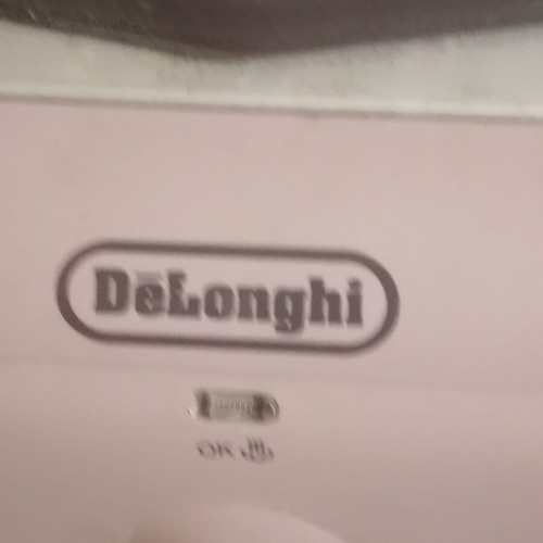 Delοnghi iron like new