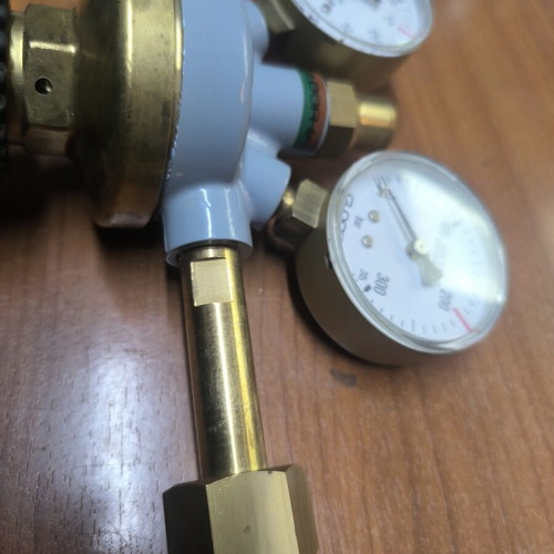 Argon Precision Manometer like new