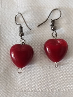 Handmade heart bead earrings new