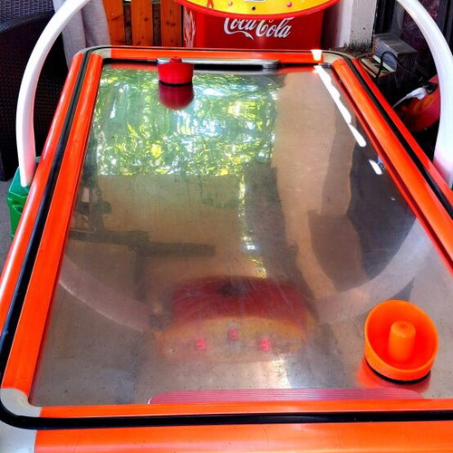 Air hockey table game