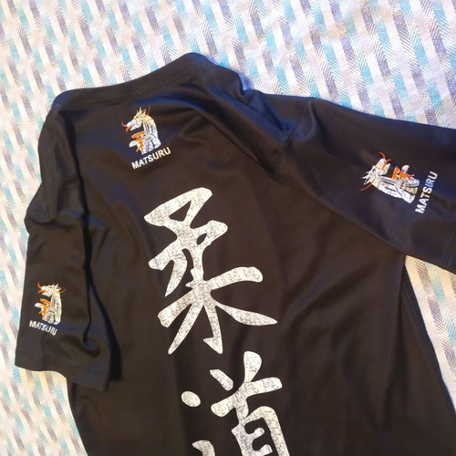 Matsuru Judo sports t-shirt size M like new