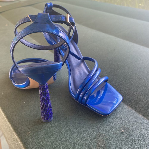 Menbur Royal Blue women's sandals new, size 37
