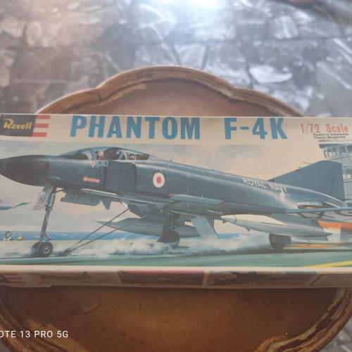 Revell Phantom F-4K 1/72 scale plastic model H-129