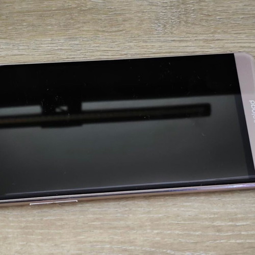 Mobile Phone 5.5'' 4GB RAM 64GB ROM used with case, Rose Gold