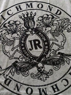 Πετσέτα μπάνιου John Richmond καινούργια, 90x170 εκ., άσπρο-μαύρο