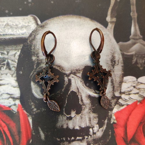 Gothic Victorian Vampire Earrings used, red shades