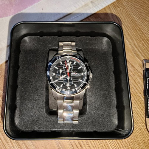 Sector ADV 2500 Chronograph men's watch new with stainless steel bracelet