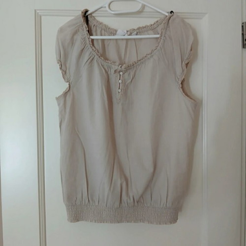 H&M Women's Summer Shirt beige like new, size L