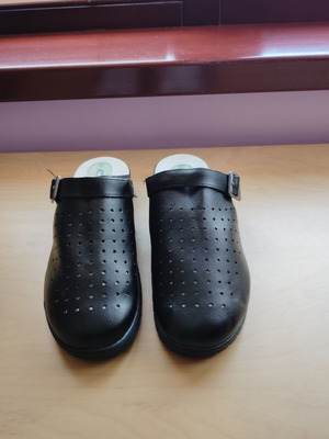 Anatomical medical clogs natural leather size 42