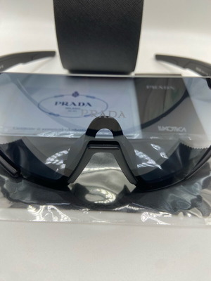 Prada sunglasses new with tags, black