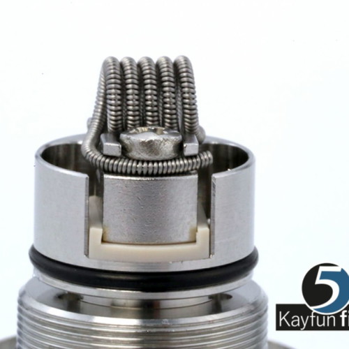 Kayfun V5 atomizer used with glass and steel tank