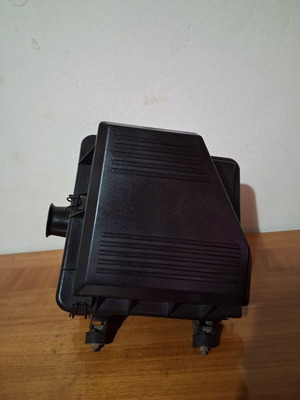 BMW E36 Air Box for 4 Cylinder Models like new
