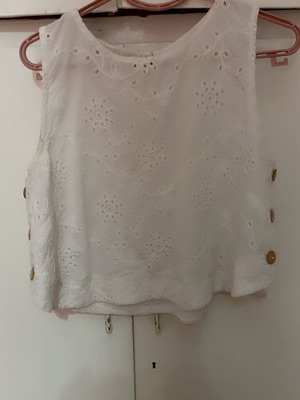 Regalinas summer top 100% cotton like new with side buttons