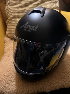 Arai Axces-2 Premium motorcycle helmet size M like new
