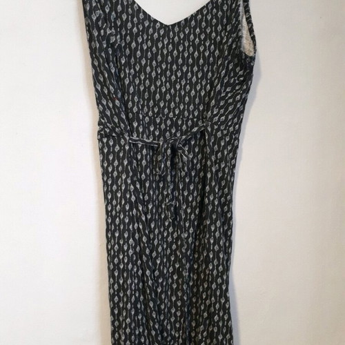 H&M dress black like new, sizes M and L
