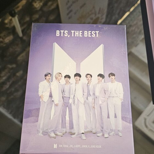 BTS Limited Edition 2 DVD and album like new