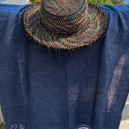 Echo New York straw hat with beach towel pareo gift