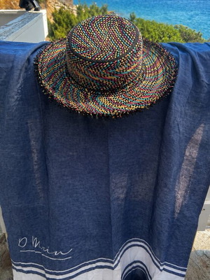 Echo New York straw hat with beach towel pareo gift